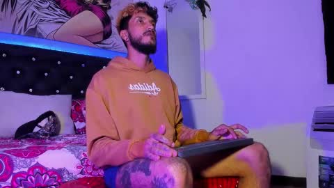 Snapshot of dex_ak586 chatting on 11-15-25, 02:42 dex_ak586 online show from 11-15-25, 02:42