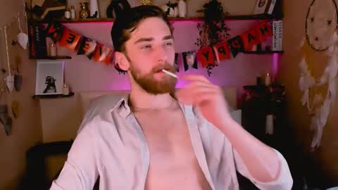 Snapshot of dexter_dexx chatting on 10-26-25, 10:36 Dexter online show from 10-26-25, 10:36