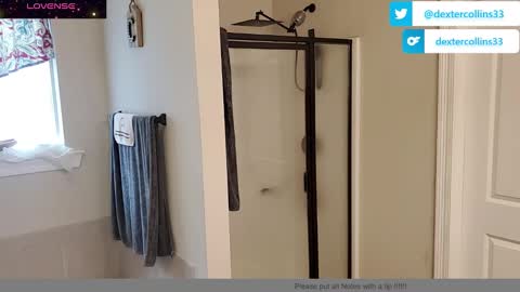 Snapshot of dextercollins chatting on 12-09-24, 06:46 Dextercollins online show from 12-09-24, 06:46