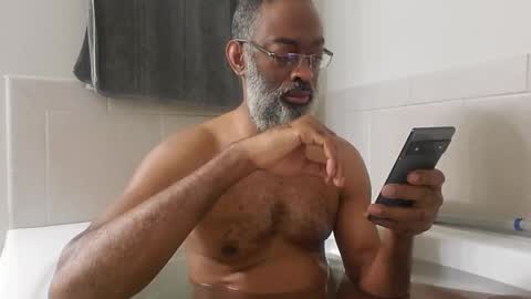 Snapshot of dextercollins chatting on 03-08-25, 11:05 Dextercollins online show from 03-08-25, 11:05