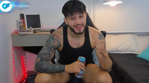 JULIAN online show from 01-11-25, 01:06