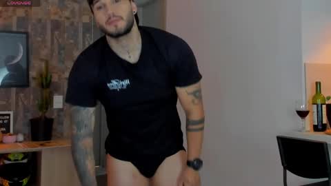 Snapshot of deymon_scott chatting on 05-02-26, 11:54 JULIAN online show from 05-02-26, 11:54