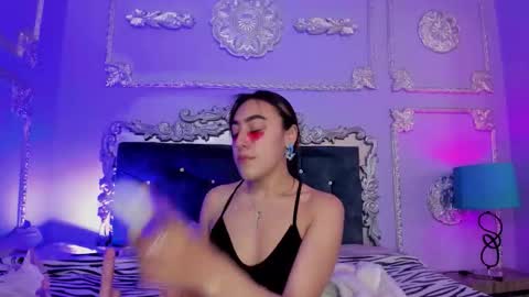 Dhalia online show from 02-07-26, 03:54