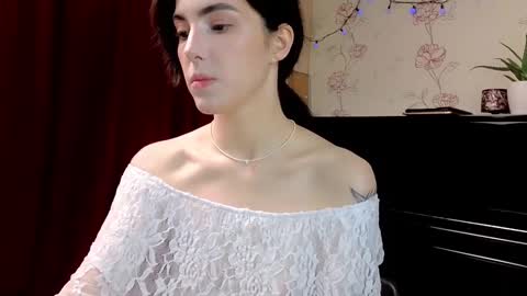 Diana online show from 10-11-25, 02:26