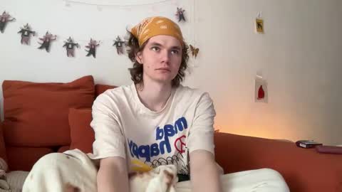 Di Alex online show from 12-18-25, 09:48