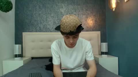   online show from 09-13-25, 12:05