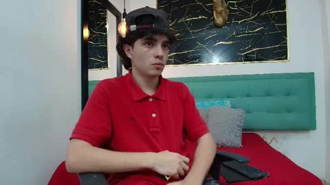   online show from 10-15-25, 08:20