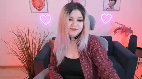 Dia online show from 02-22-25, 03:03