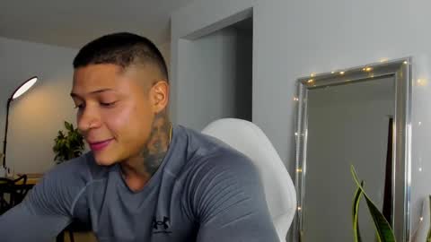 Snapshot of diagostone chatting on 12-17-24, 12:23 Diego online show from 12-17-24, 12:23