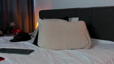 Snapshot of diagostone chatting on 01-14-25, 07:21 Diego online show from 01-14-25, 07:21