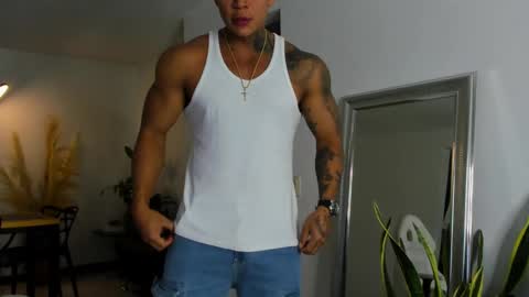 Snapshot of diagostone chatting on 01-17-25, 02:08 Diego online show from 01-17-25, 02:08