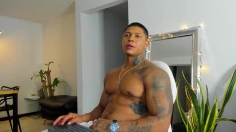 Snapshot of diagostone chatting on 02-10-25, 04:41 Diego online show from 02-10-25, 04:41