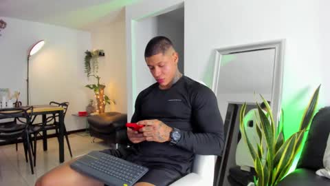 Snapshot of diagostone chatting on 03-07-25, 12:58 Diego online show from 03-07-25, 12:58