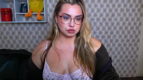 Snapshot of diamantkriss_ chatting on 05-10-26, 07:57 Kriss online show from 05-10-26, 07:57