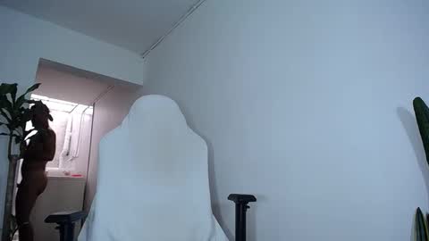 MaSSimo online show from 03-09-25, 04:00