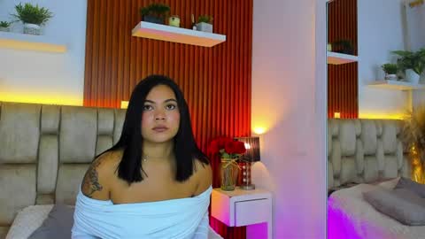 diamond_canela online show from 07-01-26, 03:41