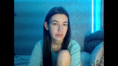 Diamond Dana online show from 12-14-25, 12:05