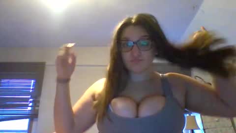 Snapshot of diamond_tease chatting on 05-09-26, 11:54 diamond_tease online show from 05-09-26, 11:54