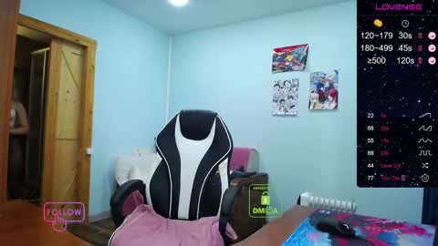 Snapshot of diamondjune chatting on 09-17-25, 10:39 June3 online show from 09-17-25, 10:39