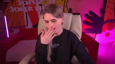 DiamondNina online show from 03-10-26, 08:14