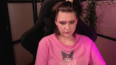 Snapshot of diana_floweri chatting on 03-15-26, 12:00 Diana online show from 03-15-26, 12:00