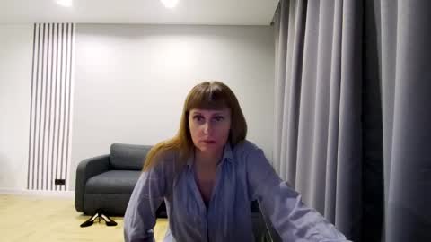 diana_meridor online show from 01-15-25, 03:43