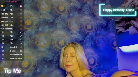 Snapshot of dianabeautyxxx chatting on 05-17-26, 10:00 Diana online show from 05-17-26, 10:00