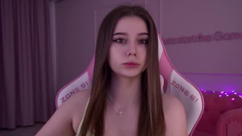 Diana online show from 01-19-25, 06:10