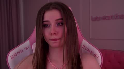 Diana online show from 01-25-25, 01:54