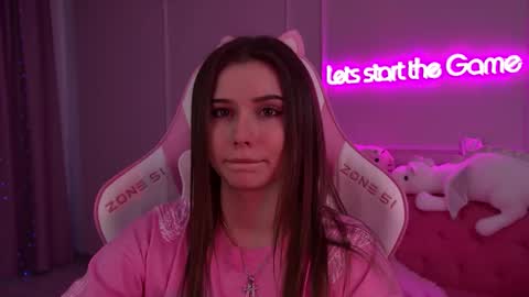 Diana online show from 02-21-25, 05:13