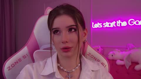 Diana online show from 03-10-25, 06:23