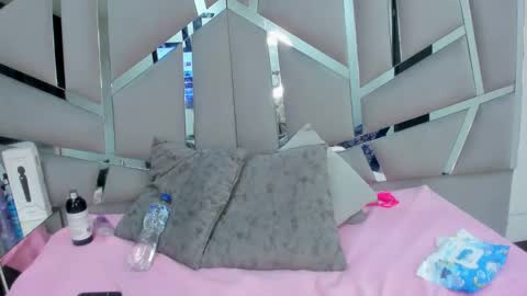 dianarous online show from 12-04-24, 09:07