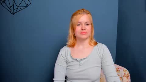 Diana online show from 03-26-26, 01:28