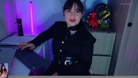 Snapshot of diane_1 chatting on 06-08-26, 11:54 DIANE online show from 06-08-26, 11:54
