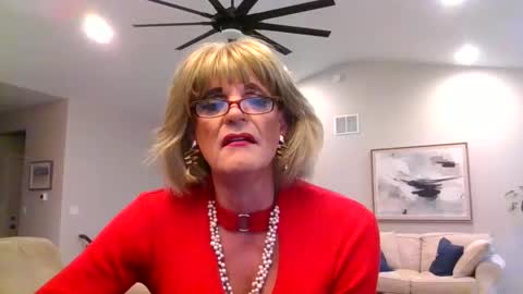 Snapshot of dianeheels chatting on 01-20-25, 02:46 dianeheels online show from 01-20-25, 02:46