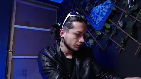 DICAPRIO online show from 12-01-25, 10:15