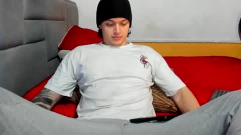 jhon online show from 09-17-25, 06:53