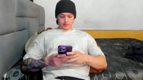 jhon online show from 04-07-26, 05:13