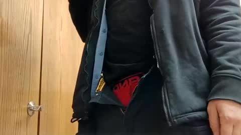 Snapshot of dickdragon2409 chatting on 11-08-25, 11:10 dickdragon2409 online show from 11-08-25, 11:10