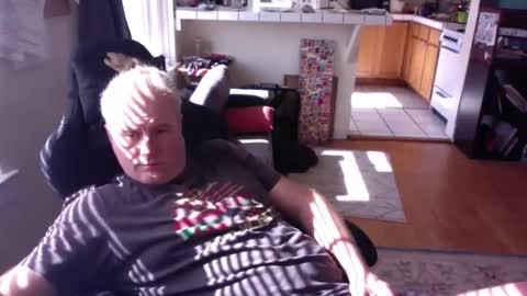 Snapshot of dickflasher5 chatting on 03-29-26, 04:07 Richard Fleischer online show from 03-29-26, 04:07