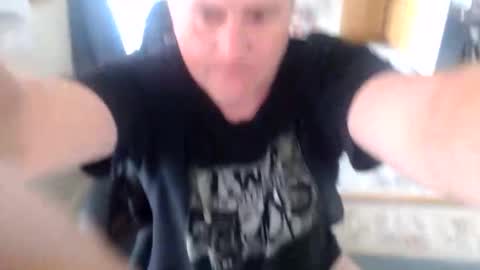 Snapshot of dickflasher5 chatting on 04-11-26, 06:01 Richard Fleischer online show from 04-11-26, 06:01