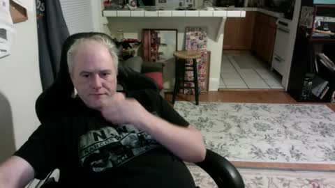 Snapshot of dickflasher5 chatting on 04-12-26, 06:07 Richard Fleischer online show from 04-12-26, 06:07