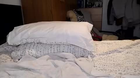 dickforyou333 online show from 04-04-26, 11:46