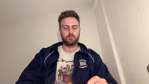 Im Julian  all cum shot videos here    online show from 02-21-25, 06:15