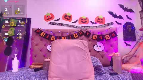 Diane online show from 10-31-25, 07:26