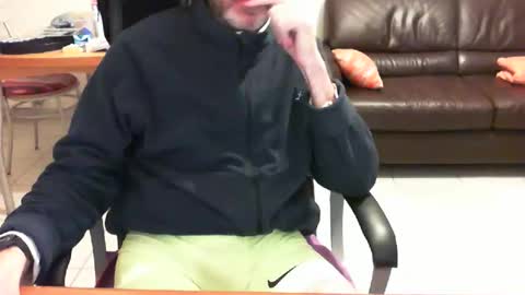 didonc from france..... online show from 04-06-26, 07:26