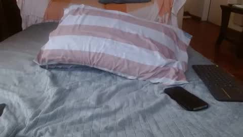 Snapshot of diego_2021_ chatting on 12-05-25, 04:25 Marcelo online show from 12-05-25, 04:25