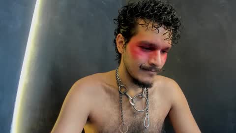 Snapshot of diemond_latinx98 chatting on 12-15-25, 04:22 diemond_latinx98 online show from 12-15-25, 04:22