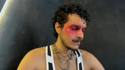 Snapshot of diemond_latinx98 chatting on 12-18-25, 06:36 diemond_latinx98 online show from 12-18-25, 06:36