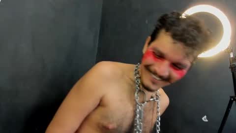 Snapshot of diemond_latinx98 chatting on 01-07-26, 06:21 diemond_latinx98 online show from 01-07-26, 06:21